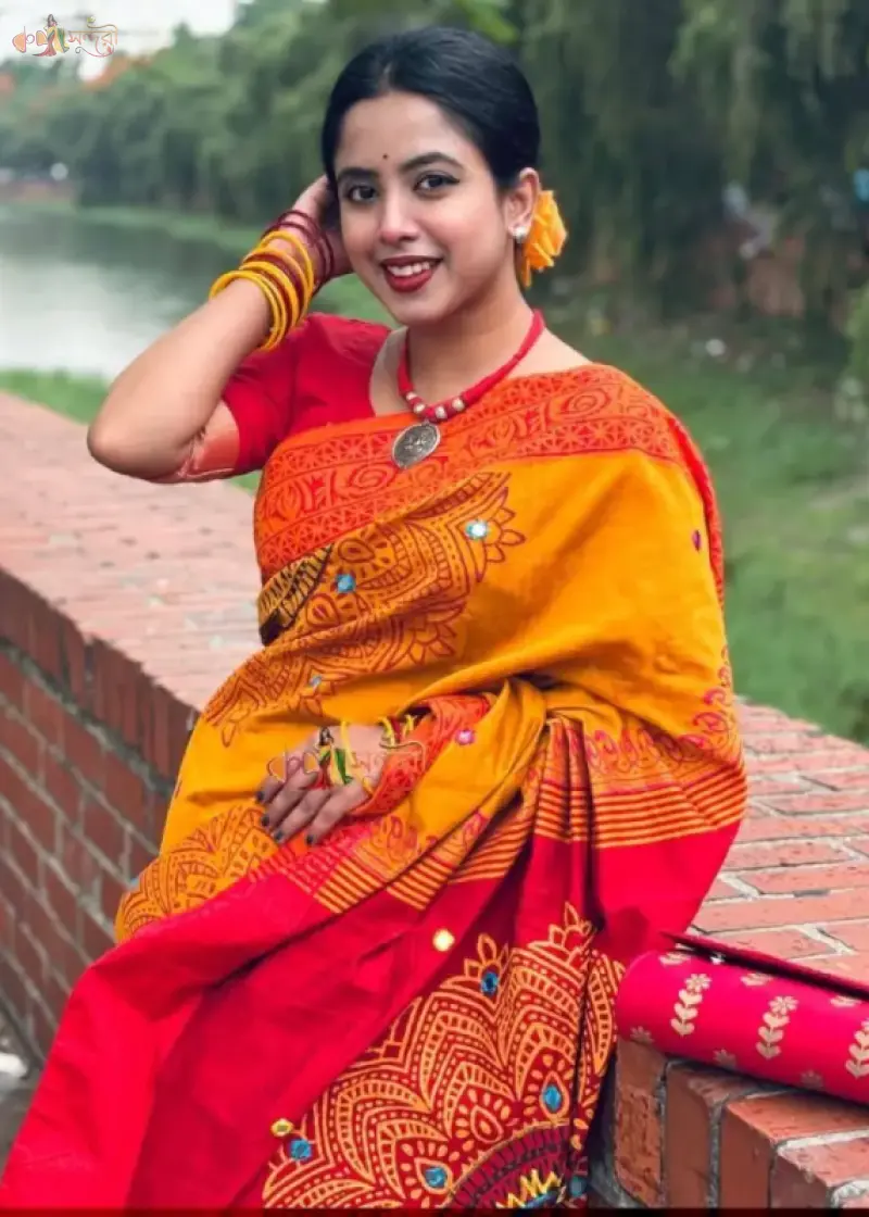 প্রিমিয়াম ধুপিয়ান শাড়ি